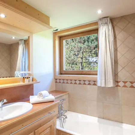 Apartment Duplex Proche Pistes Avec Parking Et Wifi - Fr-1-343-175 Chamonix