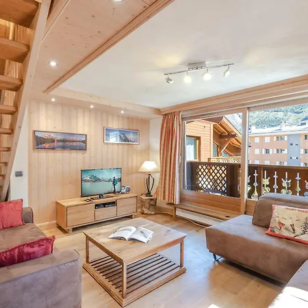 Duplex 3 Etoiles Au Coeur De Avec Parking - Fr-1-343-175 * Chamonix